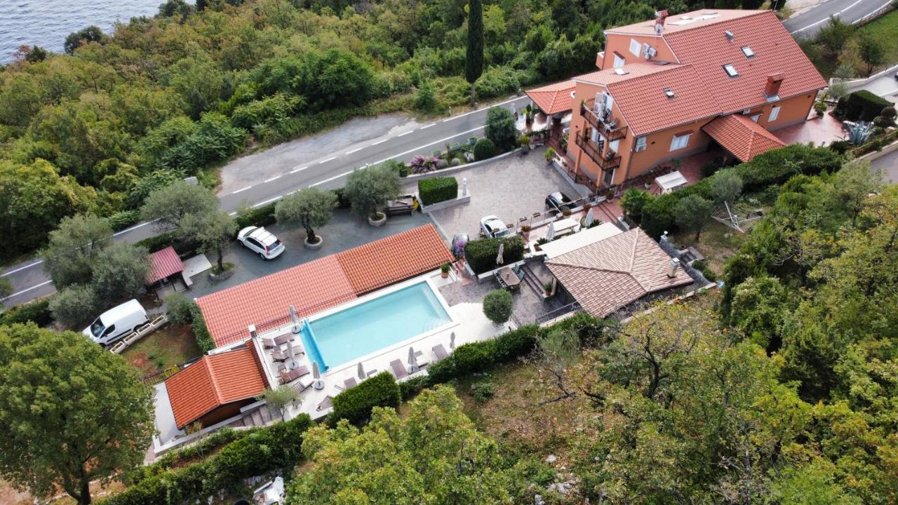 Apartments Vunic Mošćenička Draga Eksteriør billede