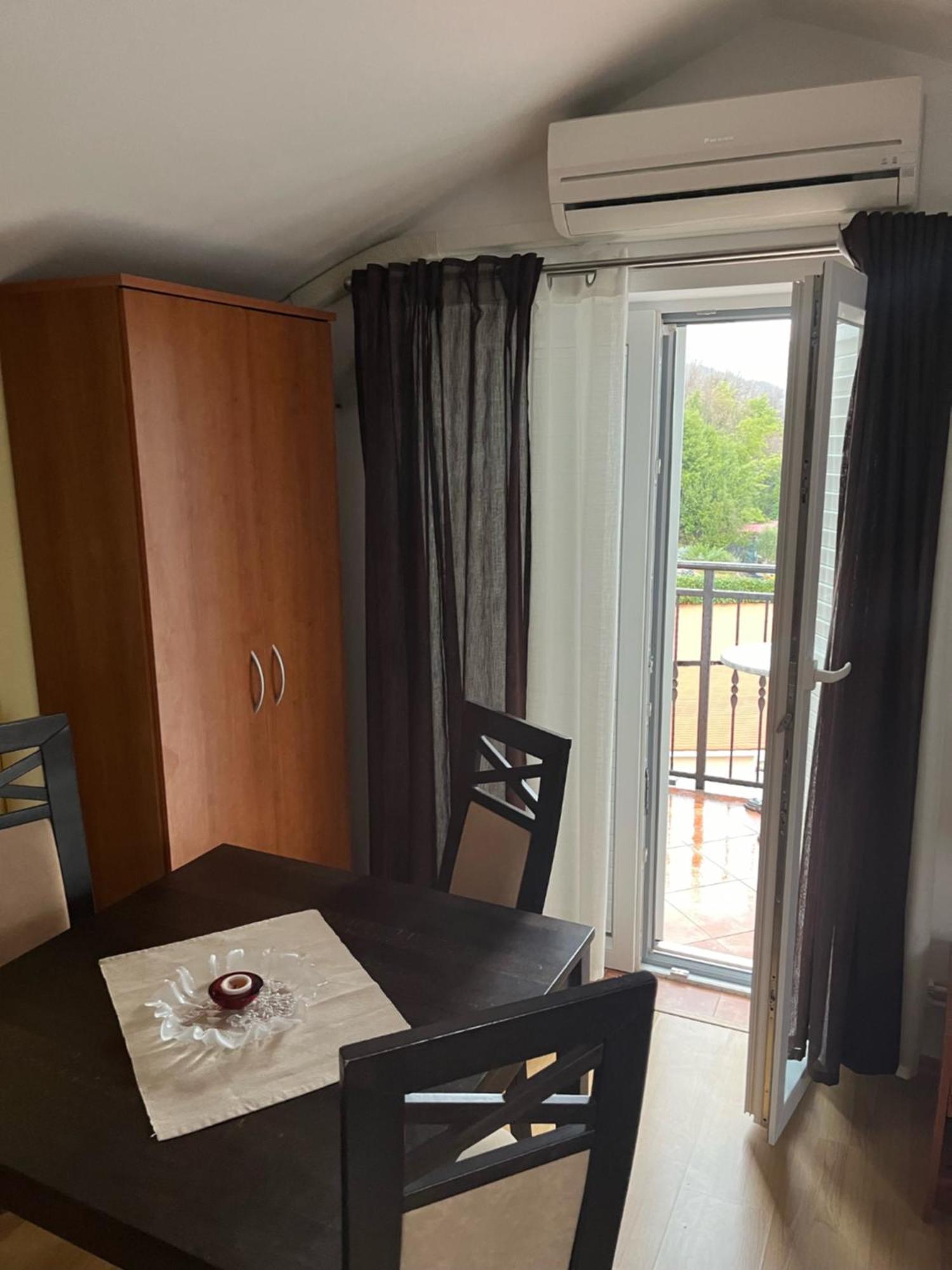 Apartments Vunic Mošćenička Draga Eksteriør billede
