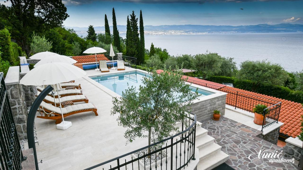 Apartments Vunic Mošćenička Draga Eksteriør billede