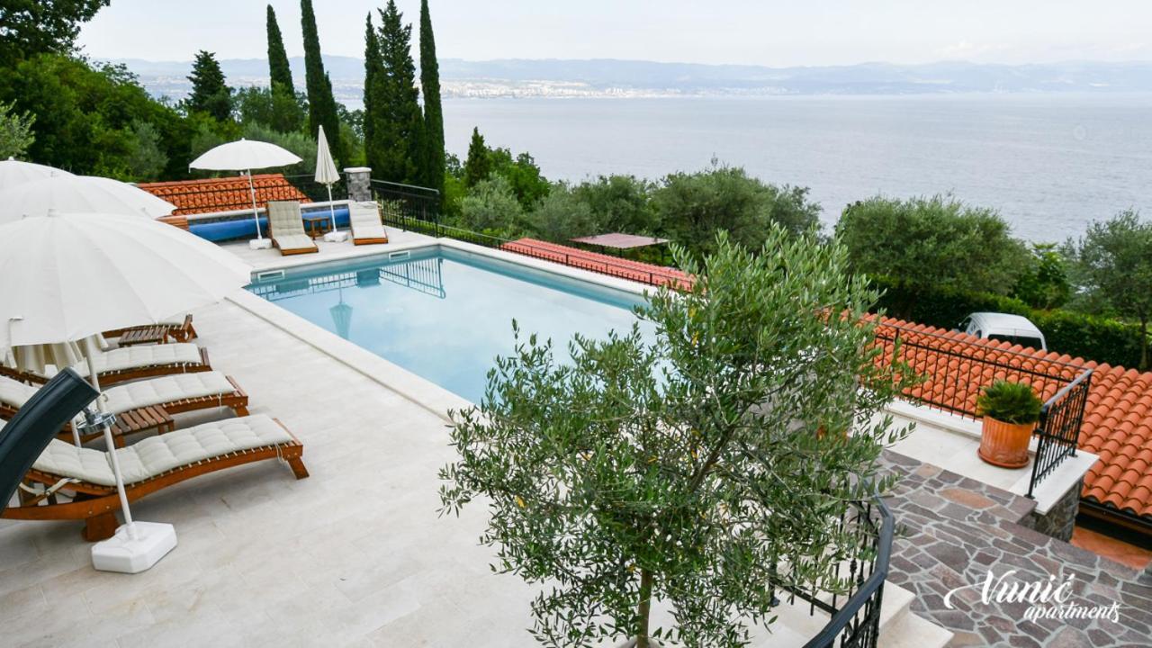 Apartments Vunic Mošćenička Draga Eksteriør billede